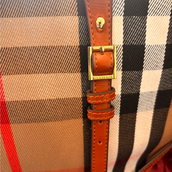 Burberry Tan and Brown Women's Bag - Picture 3 of 15